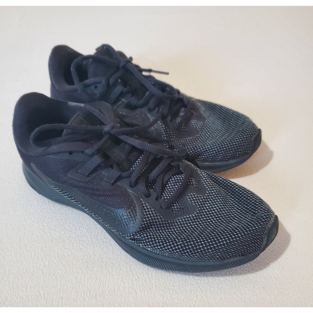 Nike DOWNSHIFTER  9